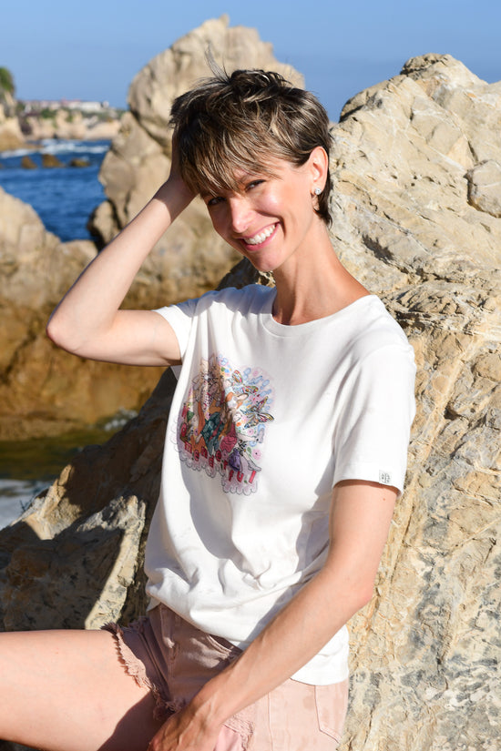 Womenderful graphic tee by North Shore Girls. Empowering design for strong happy women